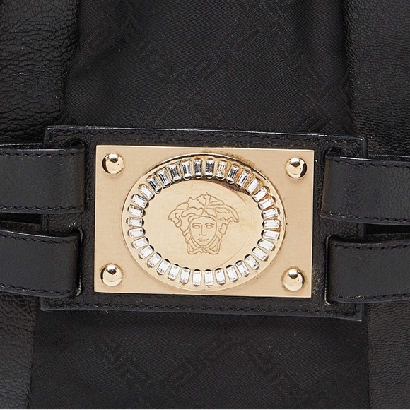 🇮🇹 Versace Black and Gold Women's Bag PRICE IS FIRM - Picture 9 of 9
